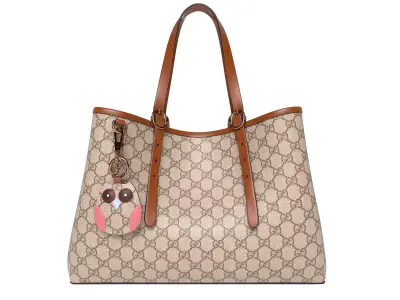 Gucci GG Emblem Medium Tote Bag Low-poly 3D model