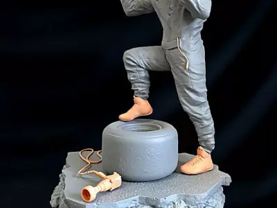 Michael Shumacher 1-8 Statue 3D print model