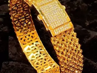 Luxurious Bracelet 3D model