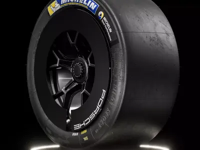 Michelin Pilot Sport GT  31 71-19 3D model