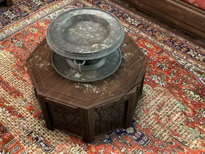 Old Ottoman Sofa Set v1 3D model