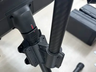 Additional carbon bars for the Matrice 300 RTK 3D print model