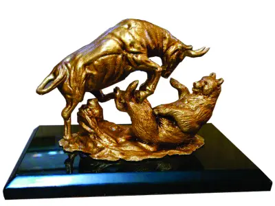 Bull vs Bear sculpture Ready to Print 3D print model