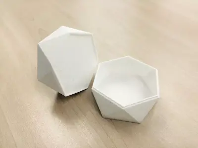 Low Poly Tray - Stackable Free 3D print model