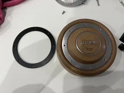 Jeep Wrangler yj steering wheel center Horn button    3D print model
