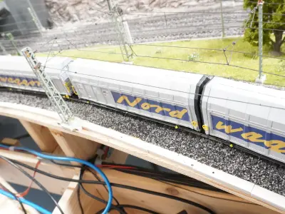 Pre supported Laaeilprs car transport wagon 3D print model