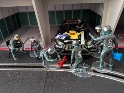 40 Pit Crew mechanics 3D print model