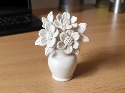 Flowers in Vase 3D Printable 3D print model