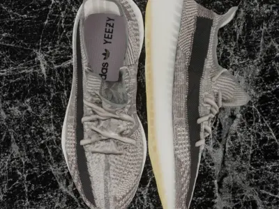 ADIDAS YEEZY 3D SHOES Low-poly 3D model