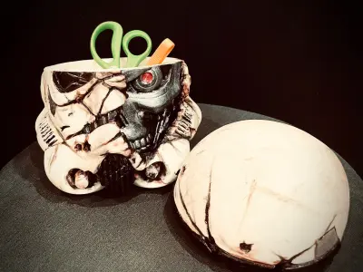 Stormtrooper Skull Terminator Head Decoration - Starwars Toys 3D print model