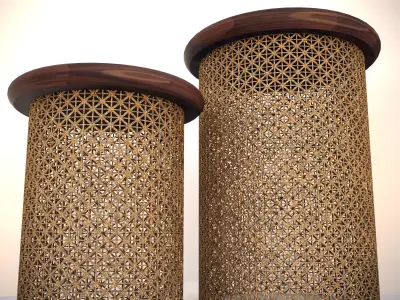 Metal round coffee tables Free low-poly 3D model