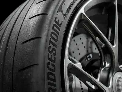 Bridgestone Potenza Race 235 40 R18 3D model