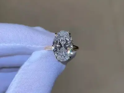 Engagement ring tulip prongs 3D print model