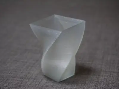 Twisted Square Vase Free 3D print model