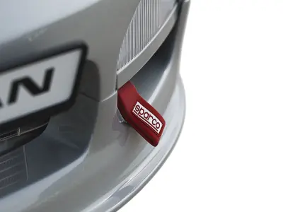 Nissan Skyline Hr 33 4door 3D model