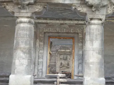 Real scan of Ajanta cave 1 Low-poly 3D model