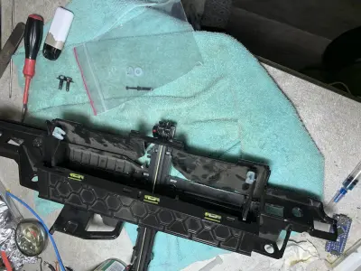 Guide retention detail for Audi MMI Screen 3D print model