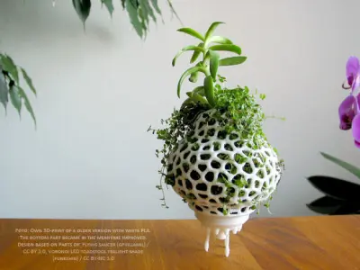 Mini Space-Rocket No 1 - can be opened 3D print model