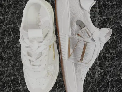 VALENTINO GARAVANI 3D SHOES Low-poly 3D model