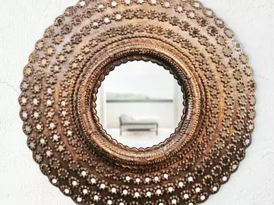 Round Peacock Mirror 3D model