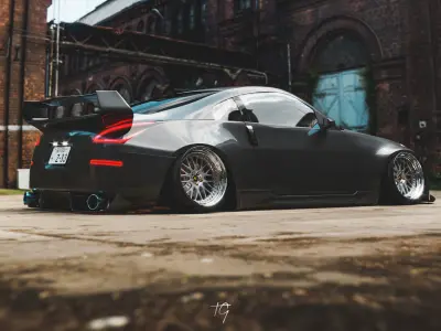 Stanced Nissan 350z  3D model