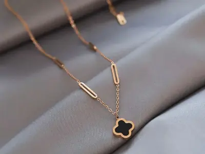 Clover Pendant Jewellery Collection 3D print model