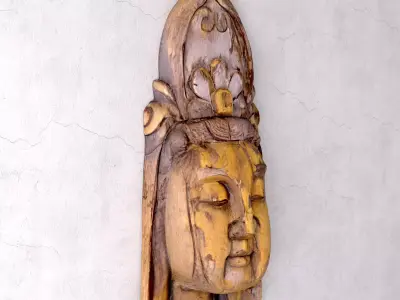 Vintage Wood Quan Yin Head 3D model