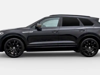 Volkswagen Touareg 2020 Black Edition Low-poly 3D model