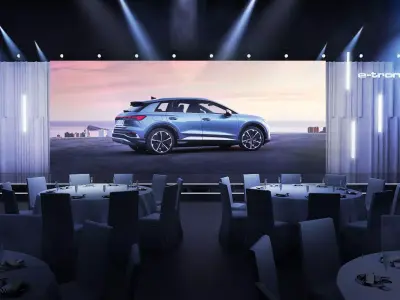 audi Q4 e-tron dinner  3D model