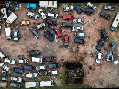 car wreckage abandoned area terrain dronescan Low-poly 3D model