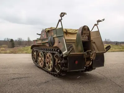 Kettenkrad with trailer and soliders 3D print model