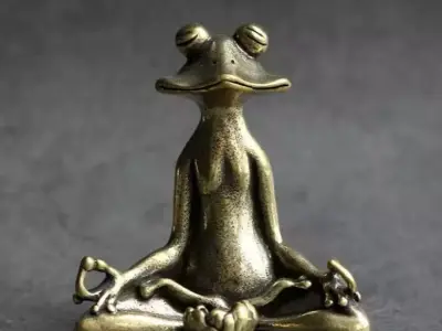 Decorative sculpture design home minimalist meditating frog 3D print model