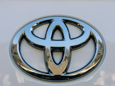 Toyota 3d Logo Low-poly 3D model
