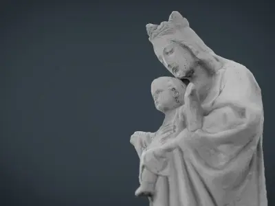 Virgin Mary with baby Jesus Low-poly 3D model