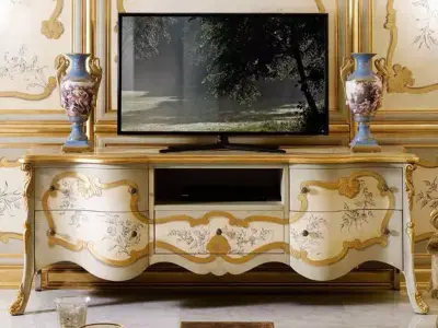Antique TV Console Free low-poly 3D model