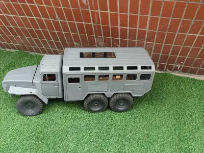 Crawler 4320 6x6 Expedition Cab - 1-10 RC body attachment 3D print model