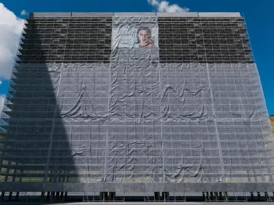 Animated Tower scaffolding and tarpaulin x10 3D model