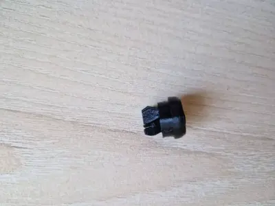 Clip for fastening the rear luggage rack Nissan Qashqai 3D print model