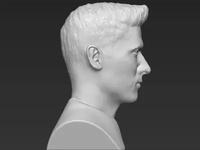 Robert Lewandowski World Cup 2018 bust ready for 3D printing 3D print model