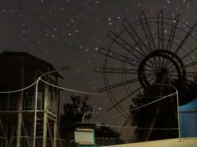 Old Ferris Wheel Low-poly 3D model