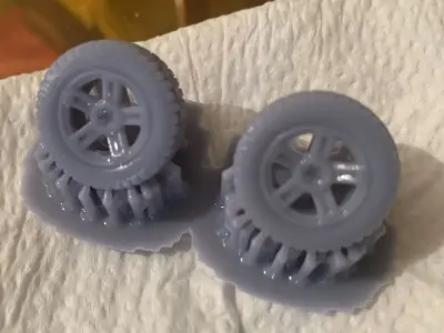 4x4 Wheel and 3 damage stages 3D print model