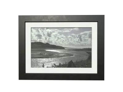 Modern Picture Frame -River 3D model