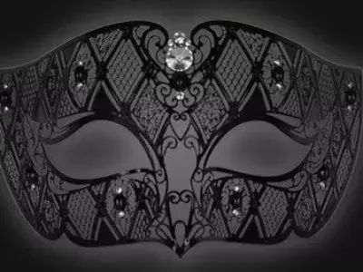 Luxury Gothic Horned Masquerade Smoking Mask  3D Printable STL 3D print model
