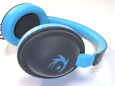 Full size headphones Low-poly 3D model