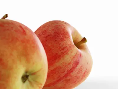 Natural Apples Free low-poly 3D model