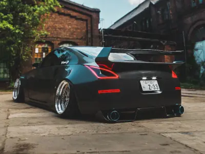 Stanced Nissan 350z  3D model