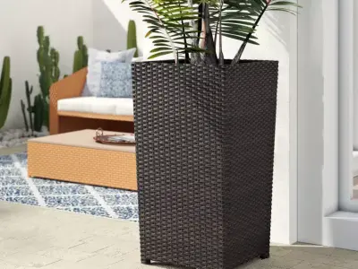 Adelita Planter Box Free 3D model