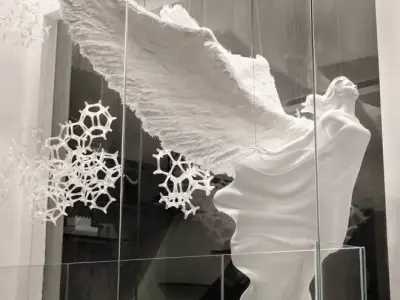 angel statue of with wings 3D print model