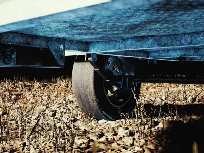 Physics-Based Destructible Vehicle Trailer Low-poly 3D model