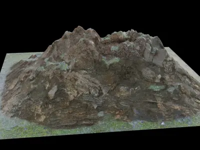 Low-Poly Realistic Mountain Free low-poly 3D model